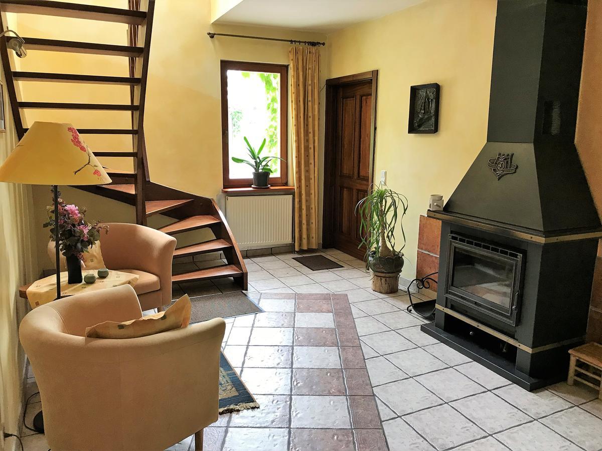Dom Pod Roza Wiatrow: Tranquil Retreat Near Miedzyzdroje Villa Exterior photo